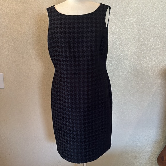 Albert Nipon 2pc dress set - Picture 2 of 8